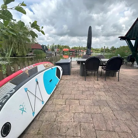 Lakeside De Rijd