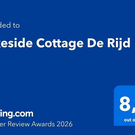 Lakeside De Rijd בית נופש *