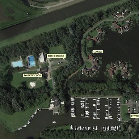 Сasa de vacaciones Lakeside De Rijd