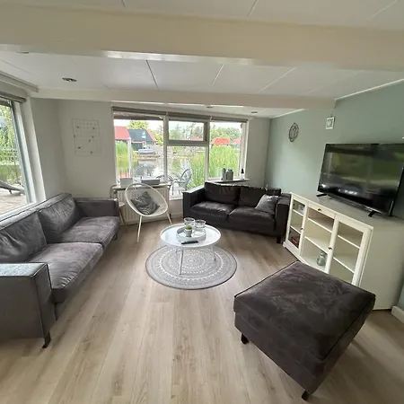 Vakantiehuis Lakeside De Rijd